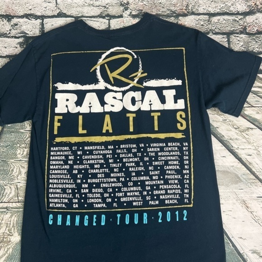 Rascal Flatts Mens Band T-Shirt Size Medium 2012 Changed Tour Tee Music Graphic‎ - Picture 2 of 4